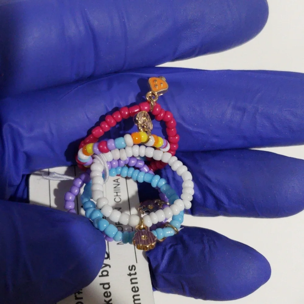 Set of 5 Jazzy Colorful Beads Stretchy Rings W/ Charms - Stylish Women's Jewelry